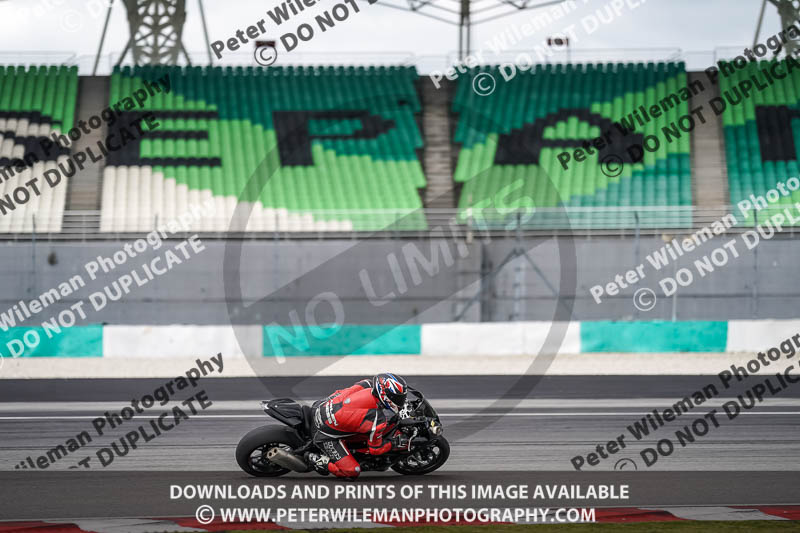 Sepang;event digital images;motorbikes;no limits;peter wileman photography;trackday;trackday digital images